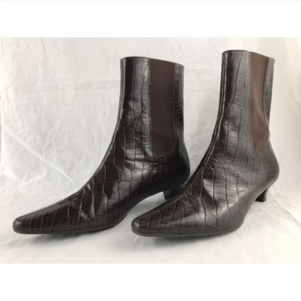 Talbots Croc Print Side Gore Ankle Boots Size 6 B